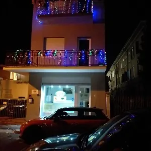 https://venice-sanella-rooms-venice-30171.hotelinveneto.com