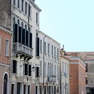 Canal Riva De Biasio Pensjonat Wenecja